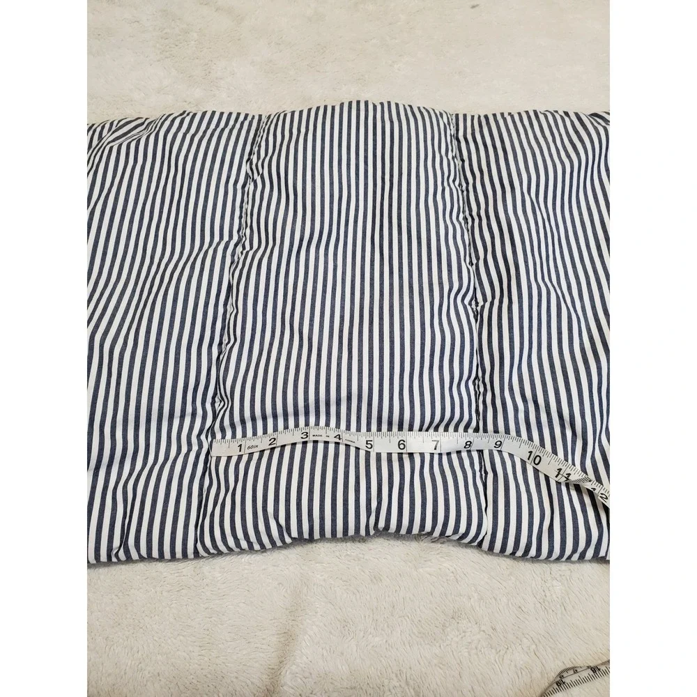 Pottery Barn White Blue Striped Quilted Standard Pillowcases Sham Set 2 Classic